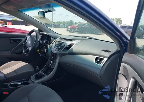 2015 Hyundai Elantra Se из США, поврежденный, VIN 5NPDH4AE6FH640799